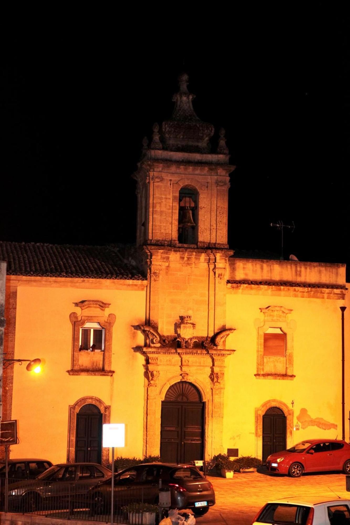 Hotel La Dimora Di Piazza Carmine Ragusa Exterior foto